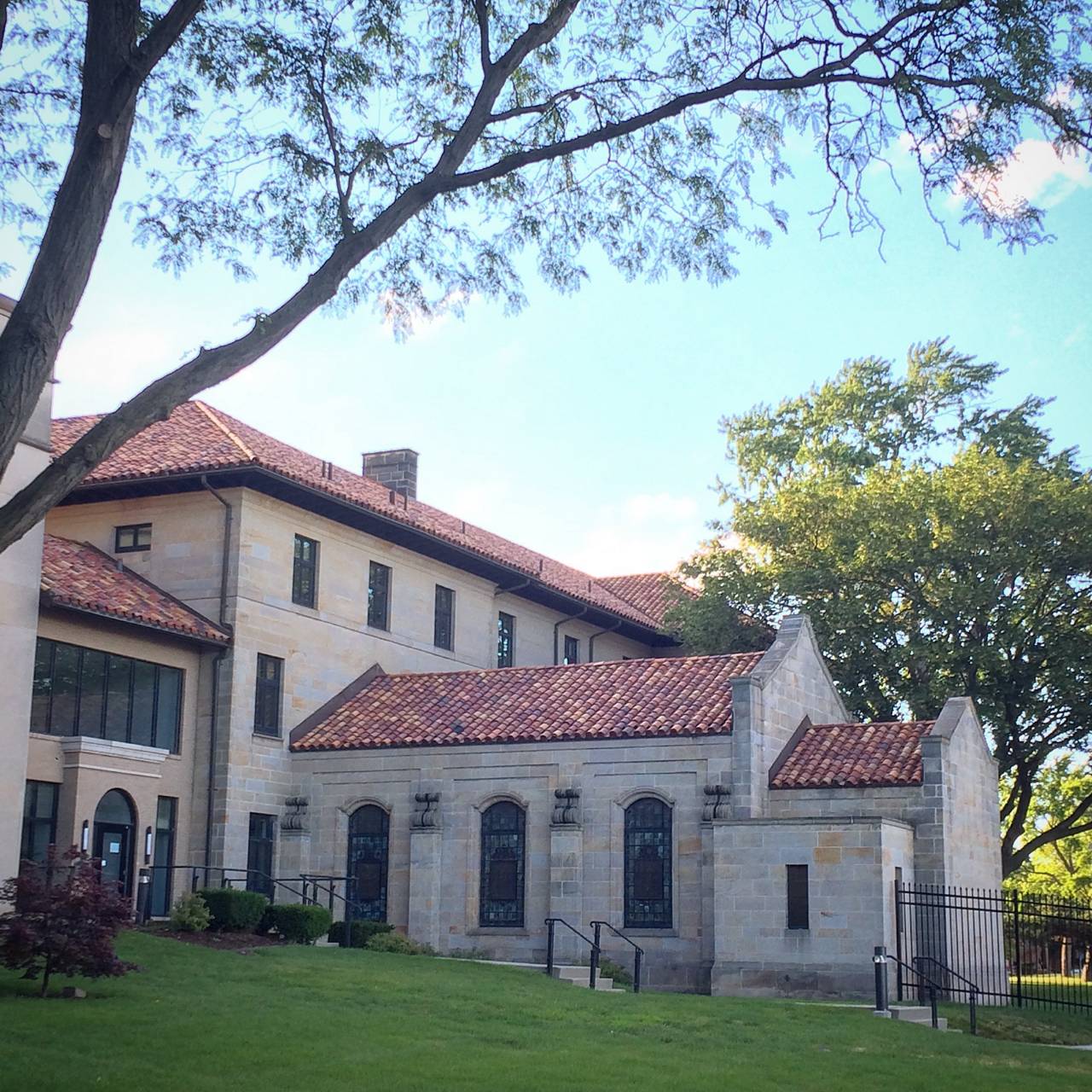 The physical building of Lansing-Reilly Hall